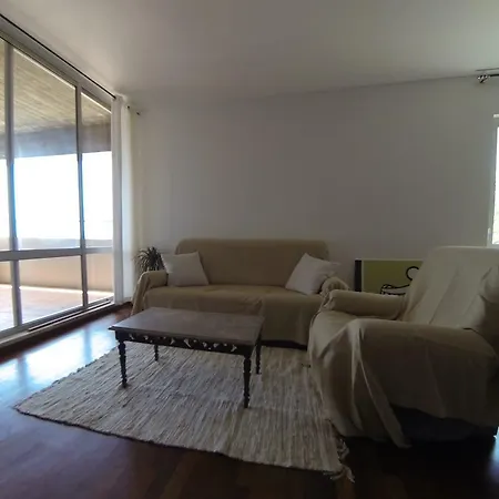Sea View Apartment *